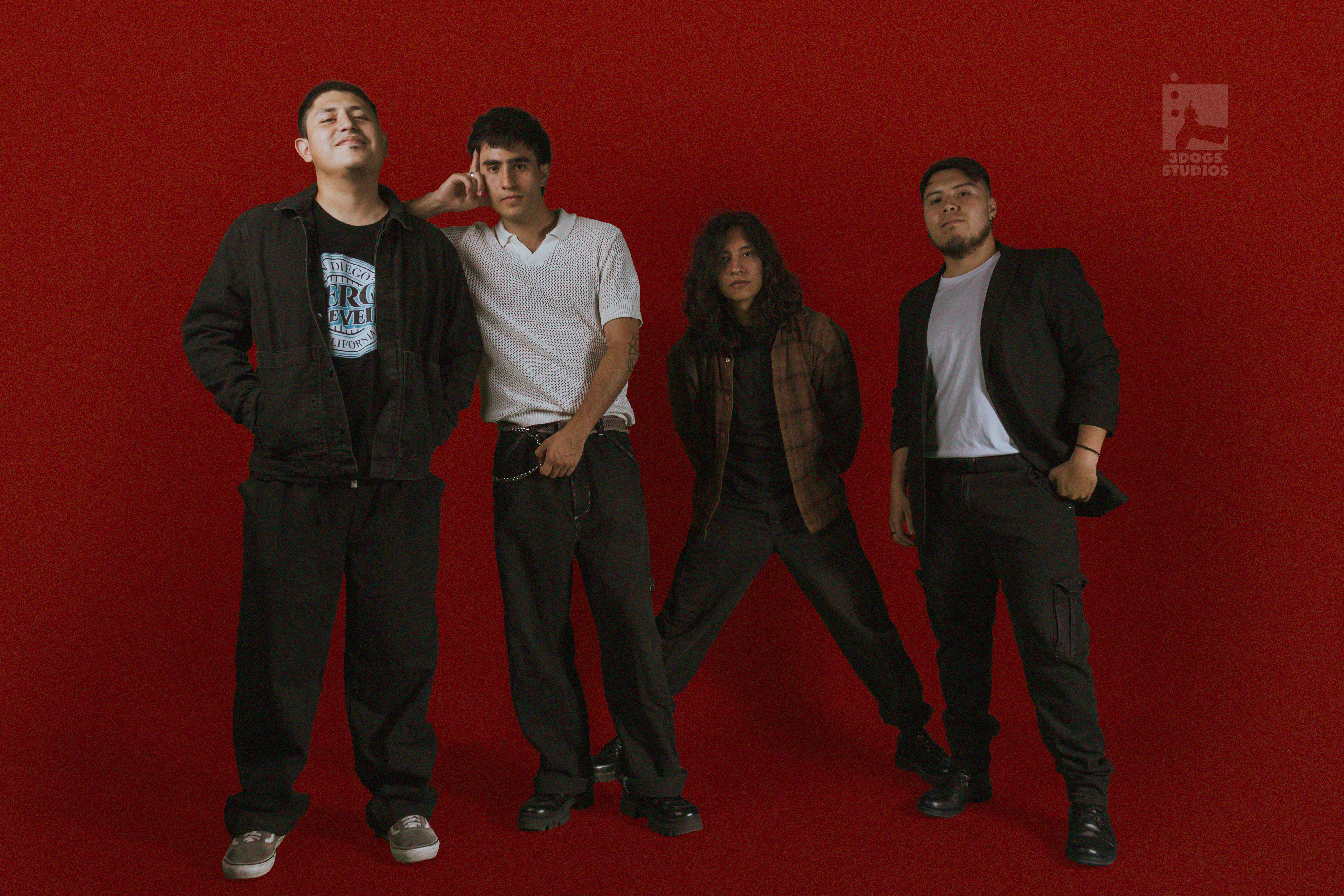 Fotografía Estudio 24 · 3Dogs Studios